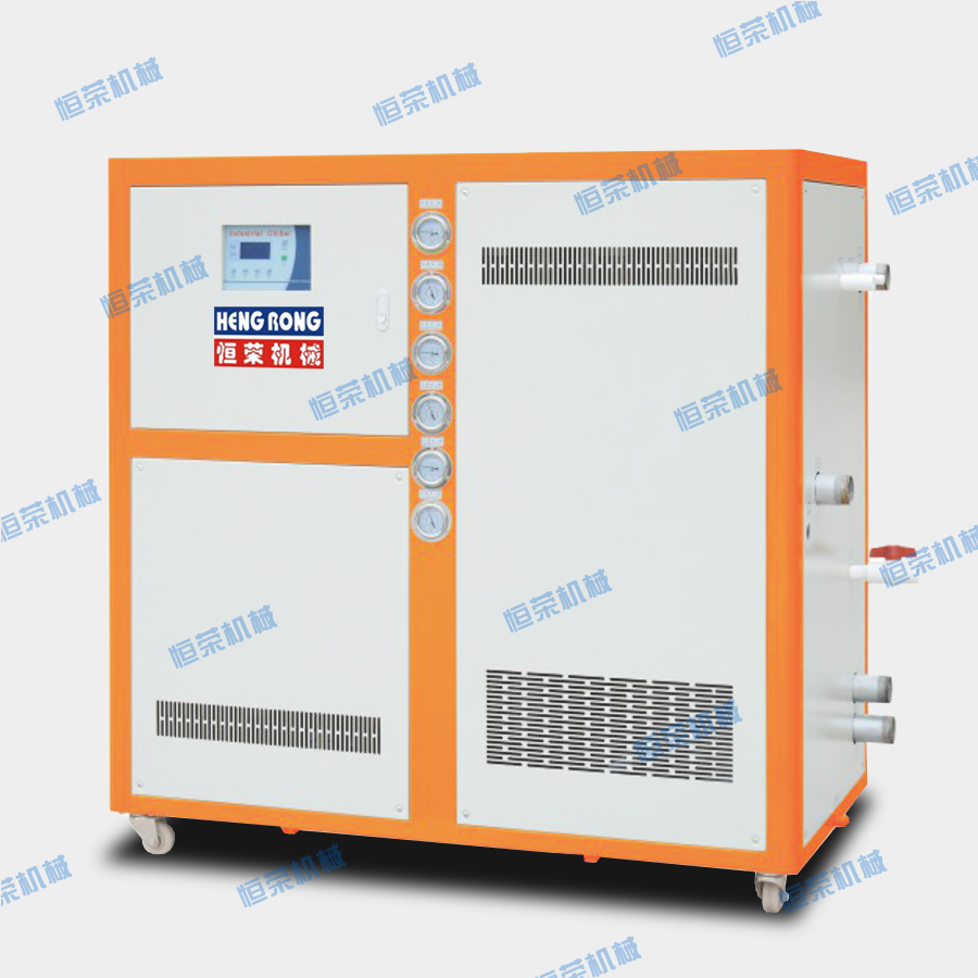 塑料注塑機為什么要配備工業(yè)冷水機？